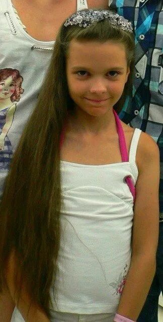 Девочки 14 лет в школе. Дочь в д п. Ц п 0 9. Ц п 0 9. Ученицы 14 лет.