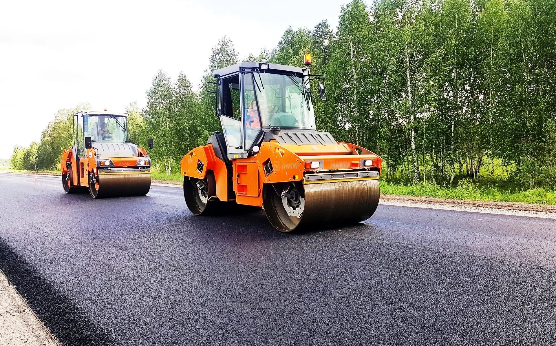 Областное ДРСУ Томск. ДРСУ Колпашево. Дорожные работы. Машины дорожников.