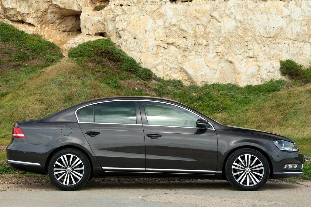 Пассат б7 2011. Volkswagen passat b7 седан. фольксваген пассат б7 2014. фольксваген пассат б7 сбоку. фольксваген passat b7 сбоку.