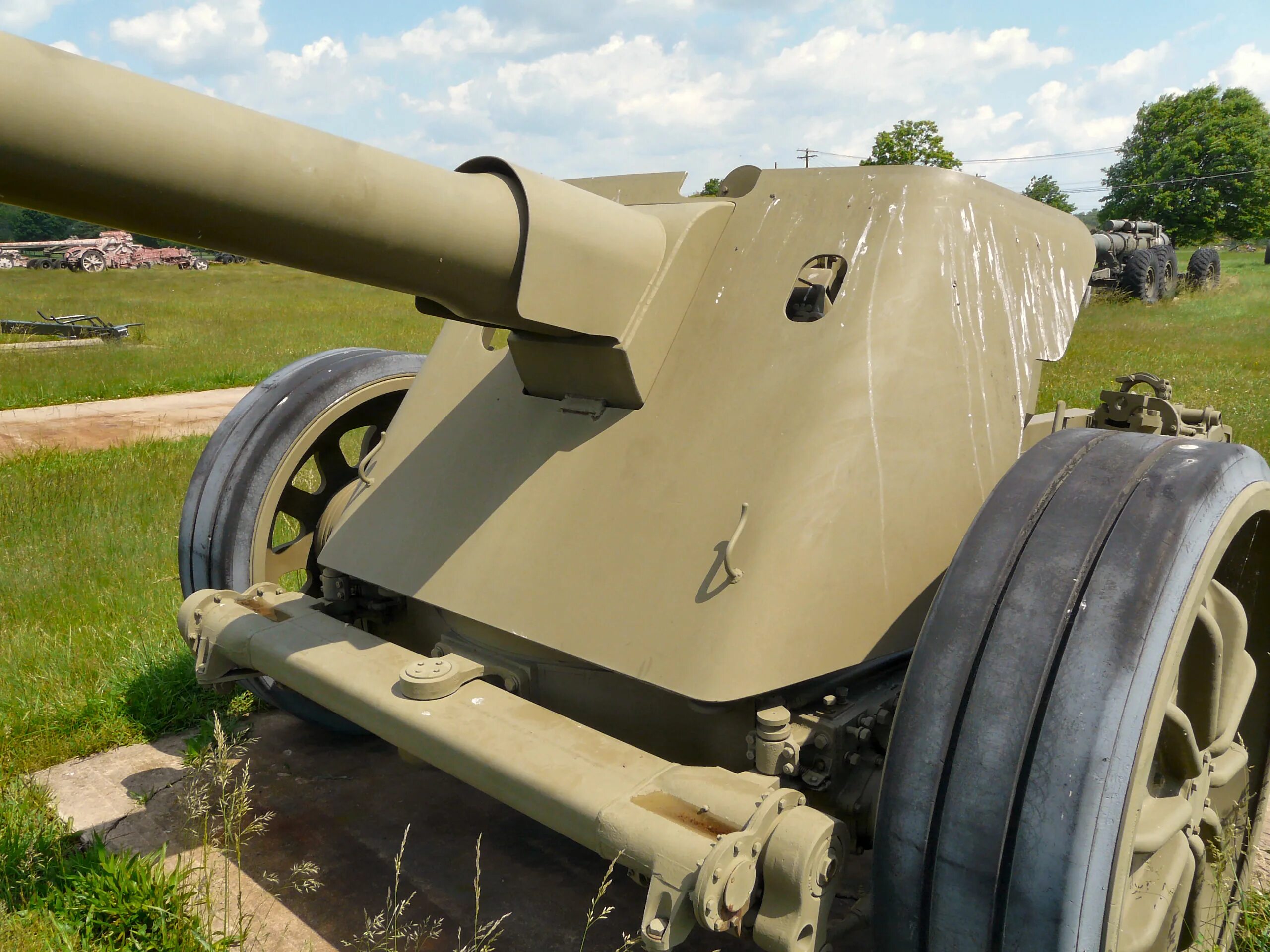 Tank guns. Противотанковая пушка t8. 105 Mm Gun t8. Противотанковая пушка МТ-12 Рапира. T8 105mm at Gun.