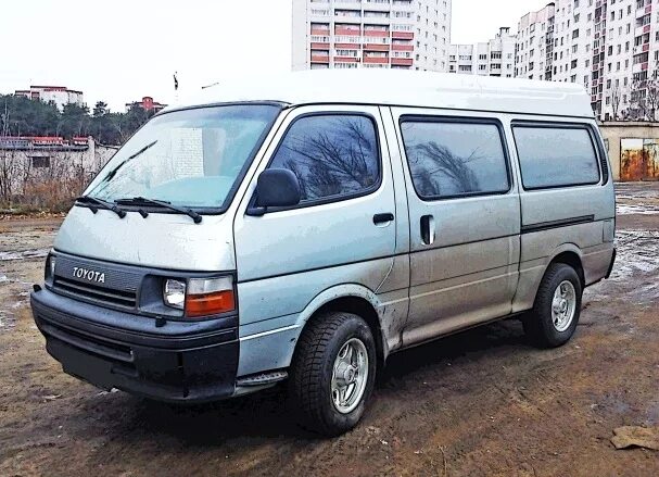 Toyota hiace h100 4wd. Toyota hiace h100 4wd. Hiace lh188. Полный привод тойота хайс. Тойота хайс 4вд.