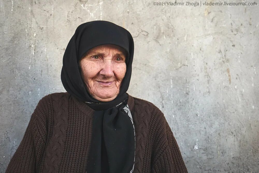 Горские аварцы. Дагестанская пожилая женщина. Старейшины дагестана аварцы. Дагестан в лицах фото. Магомед муртазалиев борец.