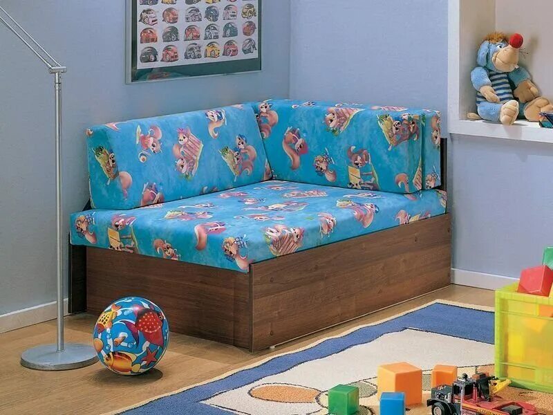 Детский диван фото. Детский угловой диванчик. Диваны для детских комнат. Угловой диван кровать для детей. Угловое кресло-кровать для детей.