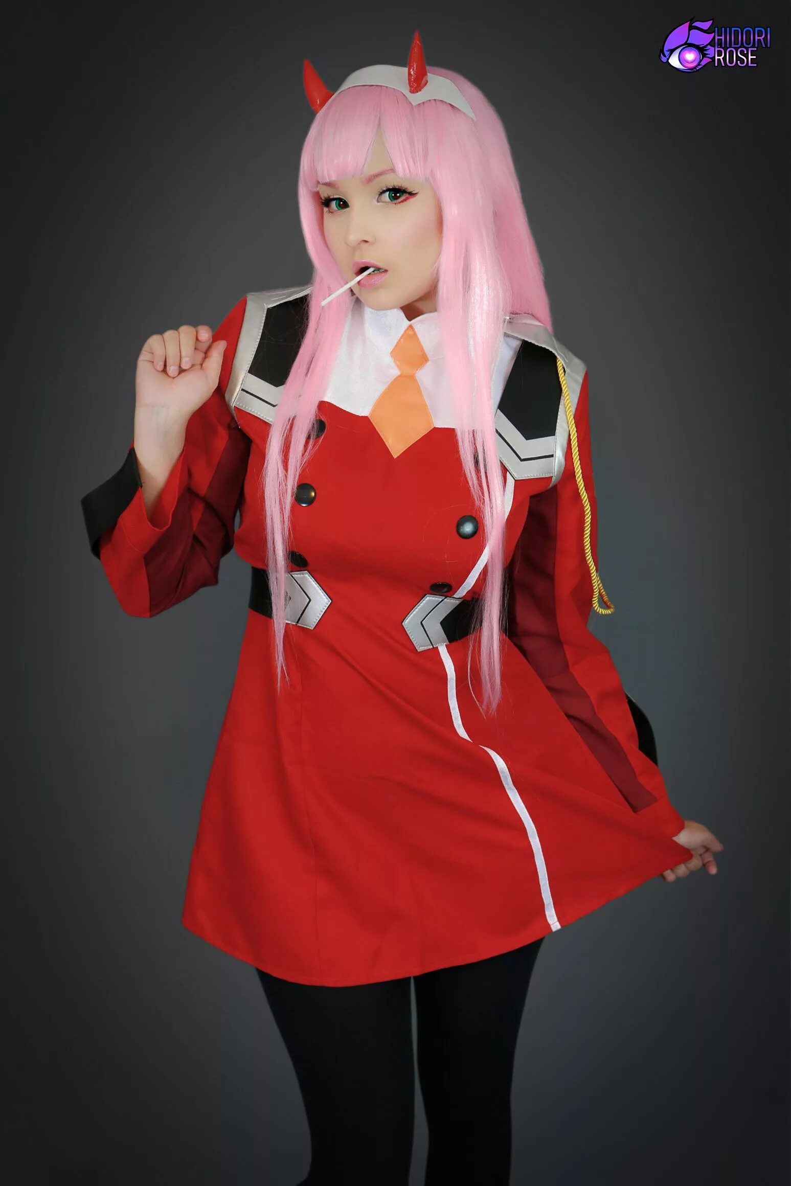 Hidori cosplay. Хидори Роуз Zero two. Косплей Zero two Hidori Rose. Кокоро Франкс косплей. Хидори Роуз косплей Ичиго.