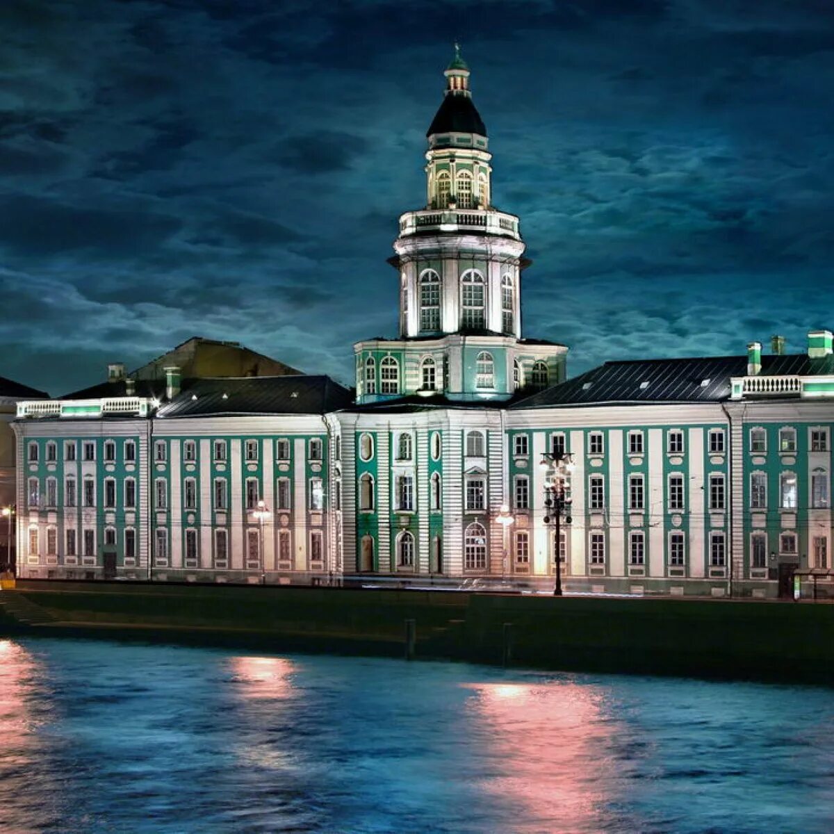 Гостиный двор кунсткамера. Музей в петербурге кунсткамера. музей петра кунскамера1 в санкт-петербурге. музей антропологии и этнографии имени петра великого. васильевский остров санкт-петербург кунсткамера.