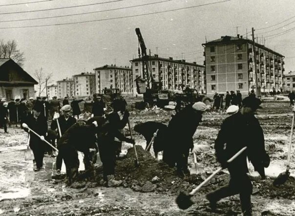 Россия в 1965г. 1 Мая СССР Череповец. 1 Января 1965 года.картинки. Фото 1 мая Лениногорск 1965 год.