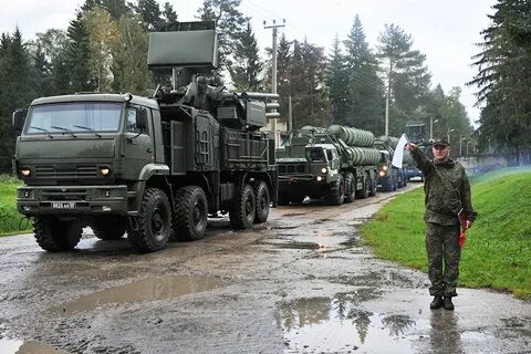 Зенитного ракетного полка