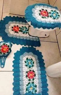 Вяжем коврик в ванную комнату