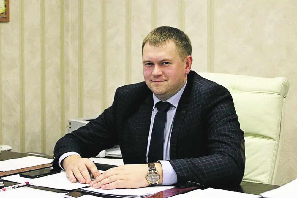 Сайт мэрии города биробиджан. Мэр биробиджана головатый. александр головатый биробиджан. головатый александр сергеевич. головатый евгений сергеевич.