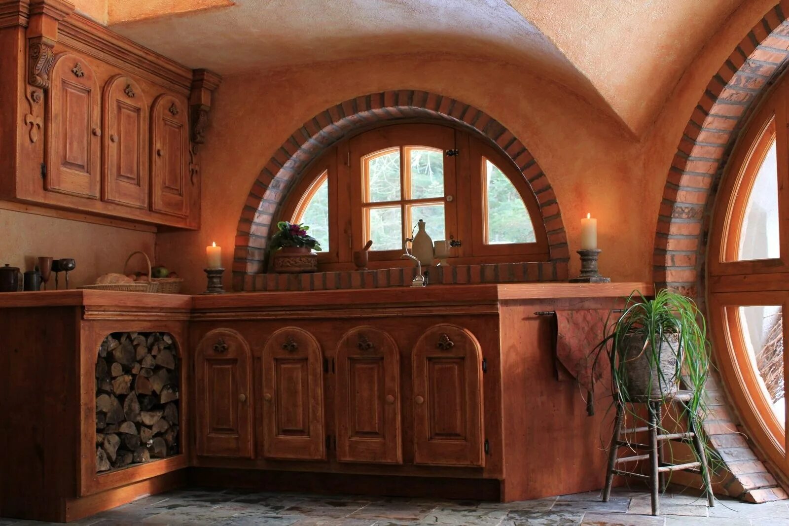 Дом хоббита изнутри. Экодом саймона дейла жилище хоббита. Жилище бильбо бэггинса. Стиль хоббит. Домики гномов властелин колец.