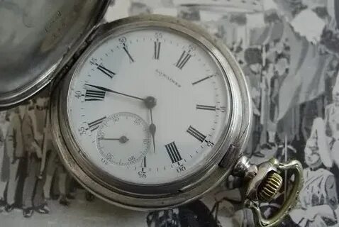 1900 часов