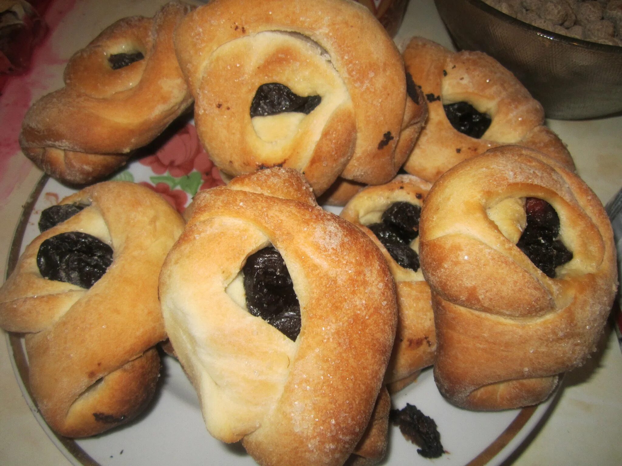 Необычный расстегай. Расстегай с повидлом. Булочки с джемом. Расстегай с повидлом. Пирожки.