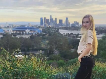 Victoria peach