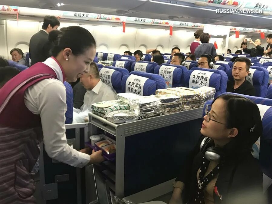 встреча щербаковой в аэропорту после олимпиады. аэропорт.