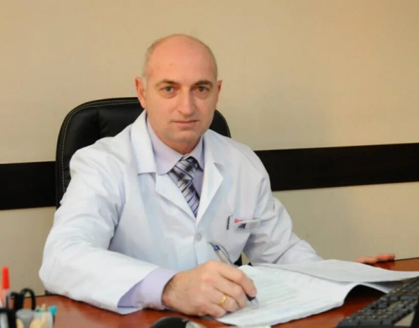 Врач директор. Врач директор. Врач директор. Врач руководитель. Врач директор.