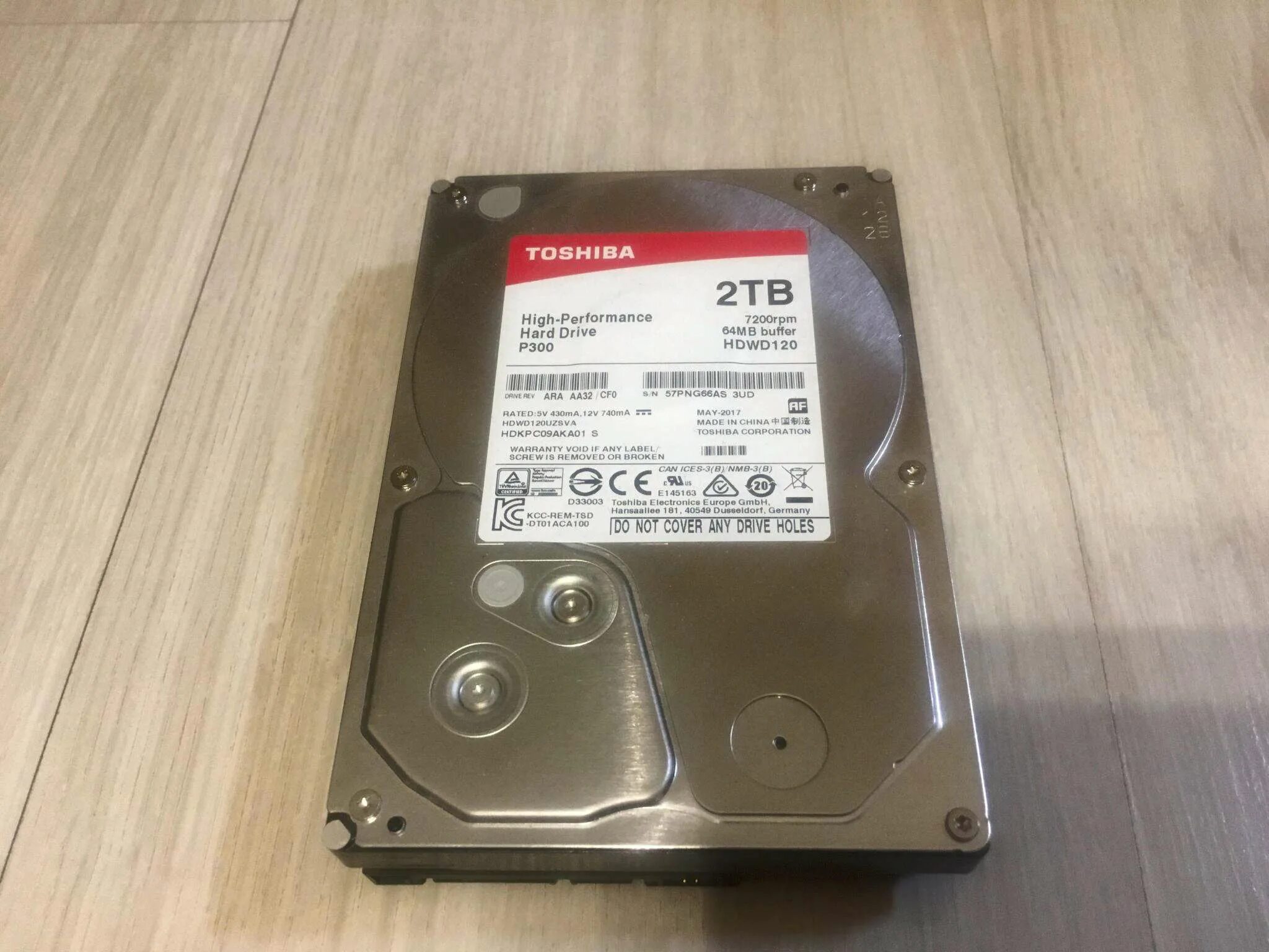 Toshiba жесткий диск hdd 2tb. Toshiba mq04ubb400 sata. Toshiba hdd2d60. Toshiba 2. Жесткий диск toshiba 2 tb hdwd120uzsva.