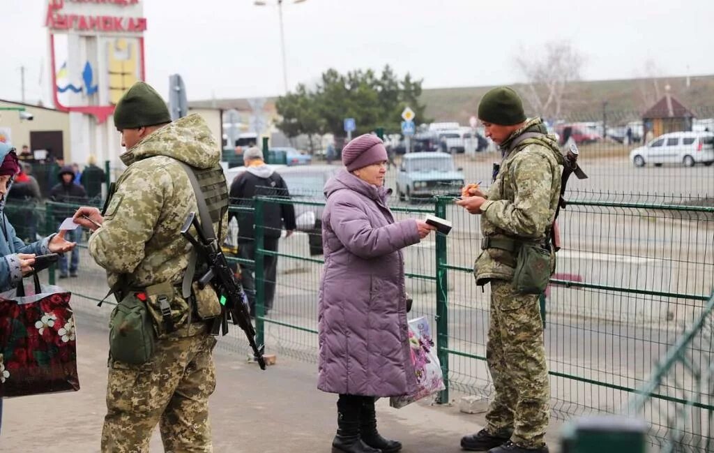 Обстановка на границах украины сегодня. Блокпост на границе с украиной. Обстановка на границах украины сегодня. Обстановка на границах украины сегодня. Украино словацкая граница.