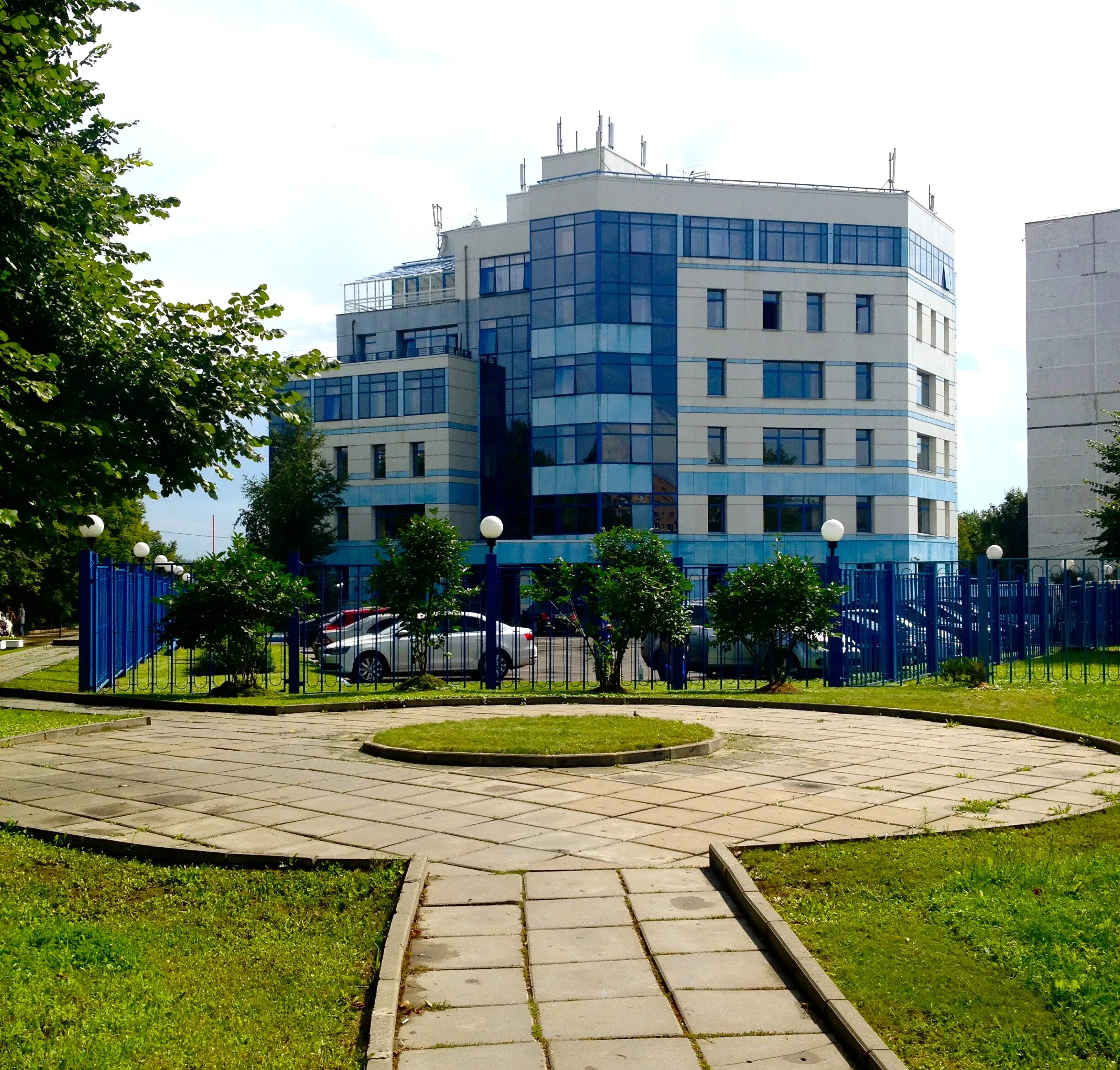 города россии екатеринбург. москва малый конюшковский переулок 2 бизнес-центр. г. ботанический сад мгу на воробьевых горах. измайловское шоссе 71 гостиница.