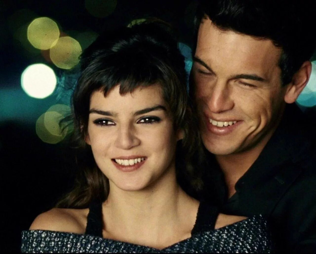 Text logo. Selena логотип. насир имя. Ba name. билет в америку.