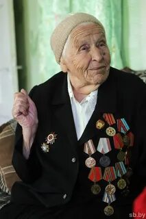 94-летняя ветеран Великой Отечественной войны Валентина Александровна Волын...