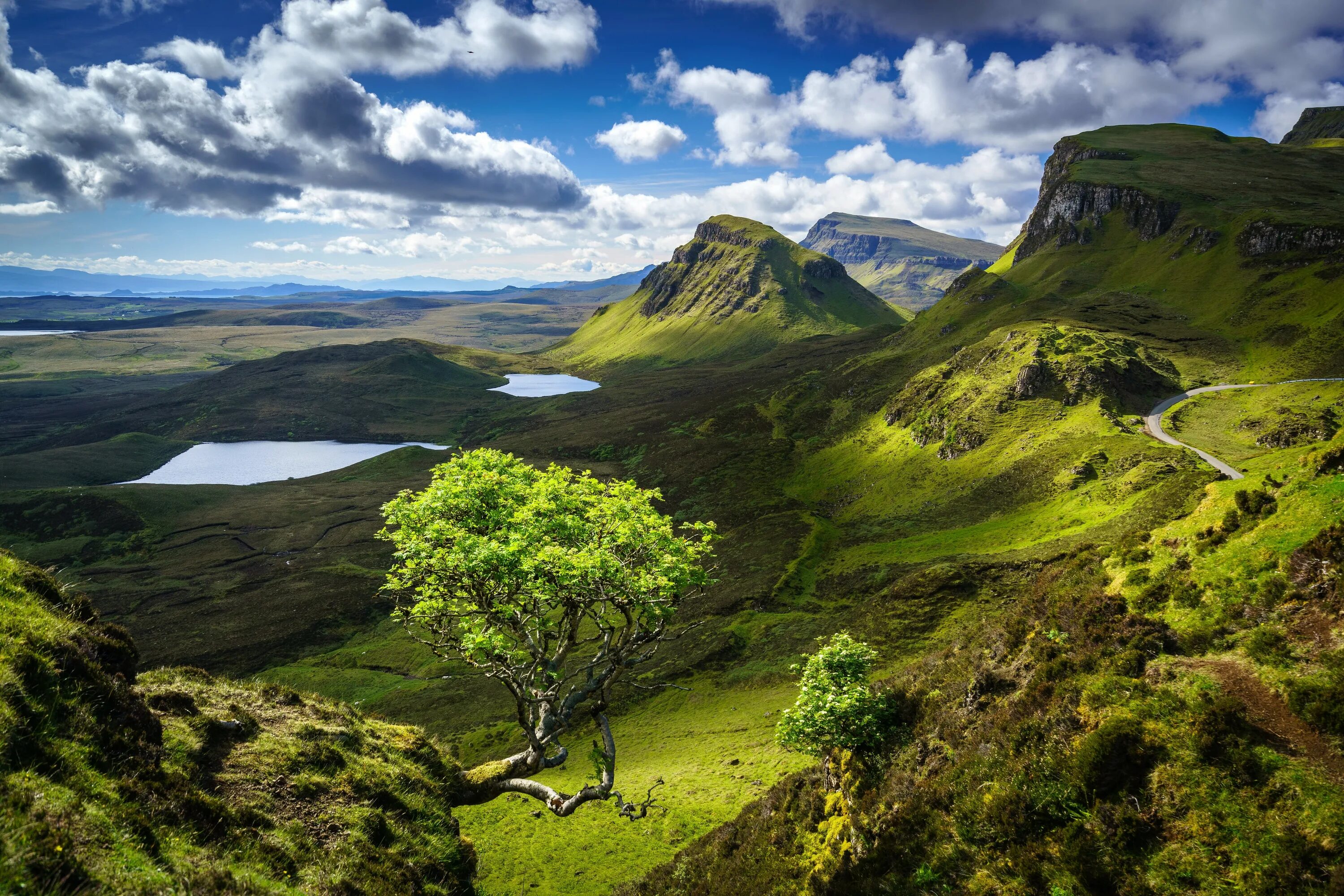 Mountains of great britain. Хребет Троттерниш, Шотландия. Шотландия ландшафт. Шотландия гора Салливан. Шотландия мыс Хайлендс.