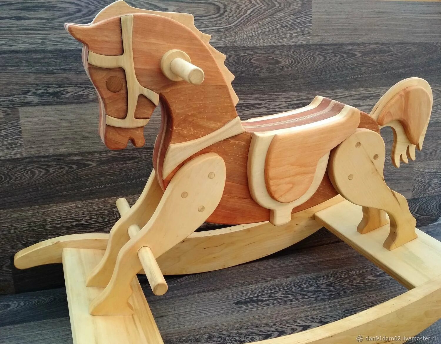 Pferd "Tina" Holzpferd, Holzpferd selber bauen, Pferde