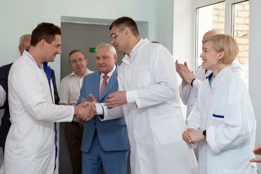 Сосудистый центр в александрове владимирской. Сосудистый центр в александрове. региональный сосудистый центр псков. травматология александров владимирской области. медицинская помощь.