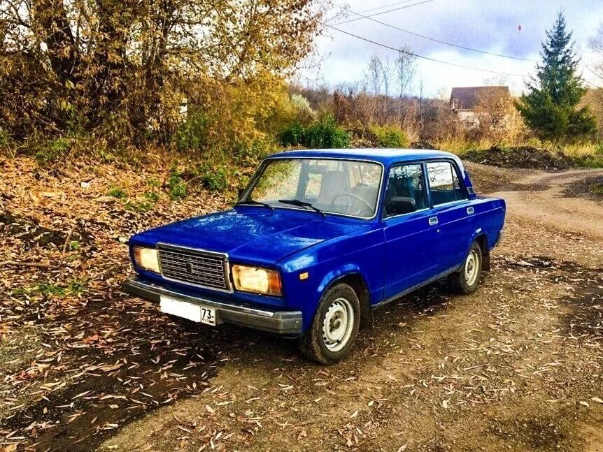 Ваз 2107 синий цвет. ВАЗ 2107. ВАЗ 2107 голубая. ВАЗ 2107 мускари. Синяя Жигули 2107