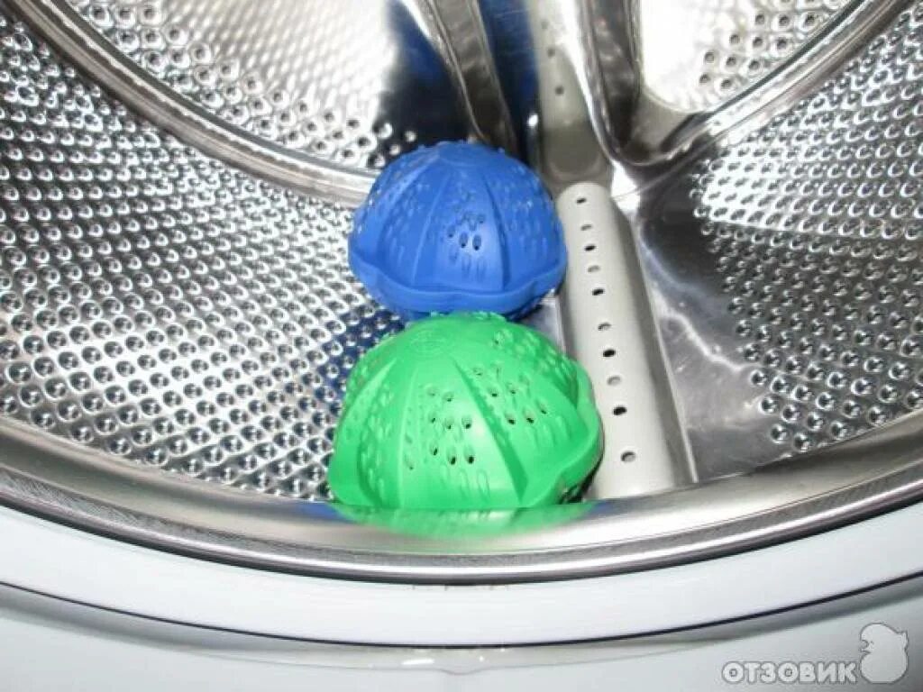 Турмалиновые шарики для стирки. Шар для порошка в стиральную машину. Шарики для стирки в стиральной машине. Контейнер для стирки.