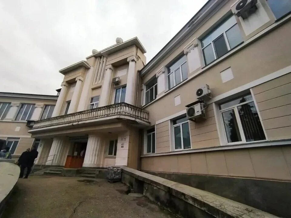 Ук 1 севастополь. Первая городская больница севастополь. больница на восставших севастополь.