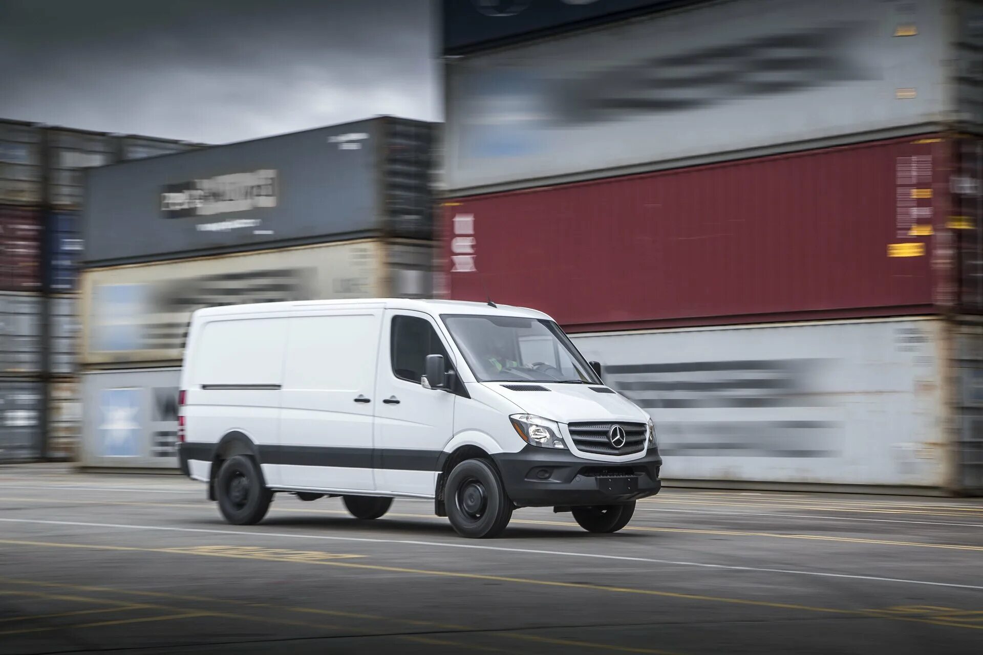 Спринтер 2018 года. Мерседес Бенц Спринтер грузовой фургон. Mercedes Mercedes Sprinter 2016. Мерседес Спринтер 2016. Мерседес Спринтер 2018.