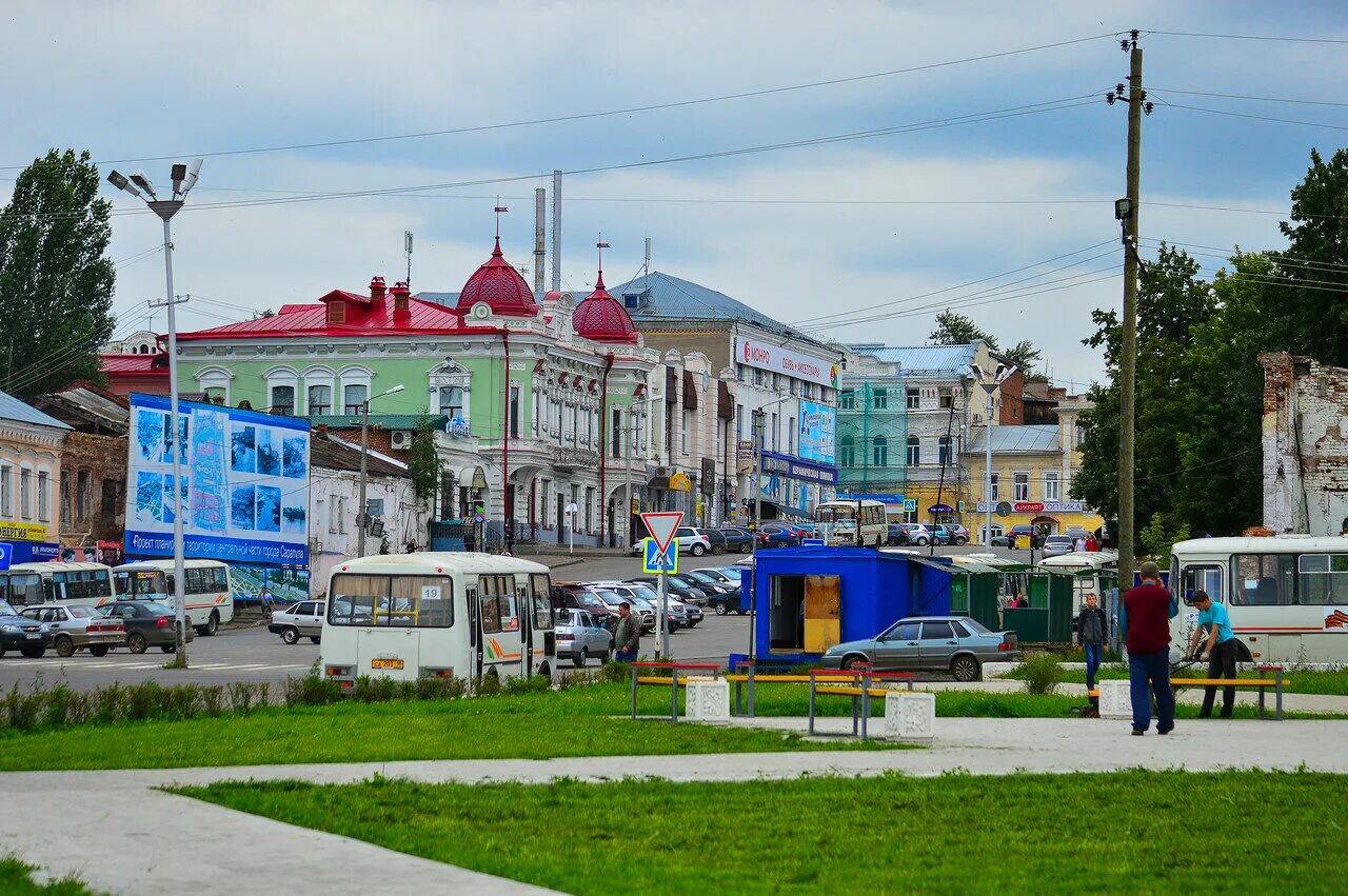 Мяо сарапул. Удмуртия город сарапул. сарапул площадь. сарапул центр города. удмуртия сарапул набережная.