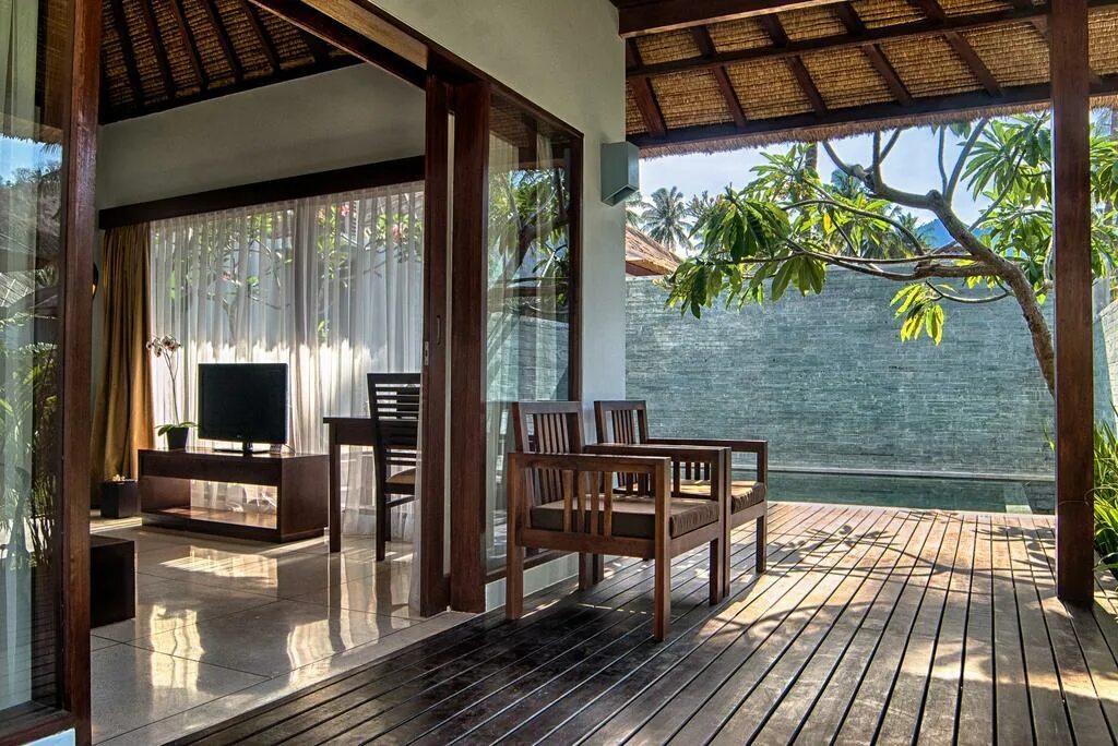Living asia. Индонезия интерьер. Азия Индонезия гостиницы. Living Asia Resort and Spa.