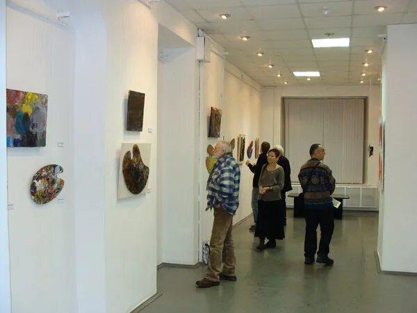 музей пушкина выставочный зал на арбате. арбат 55 дом музей андрея белого. никонова ева на выставке арт москва. пушкина на арбате. галерея а3.