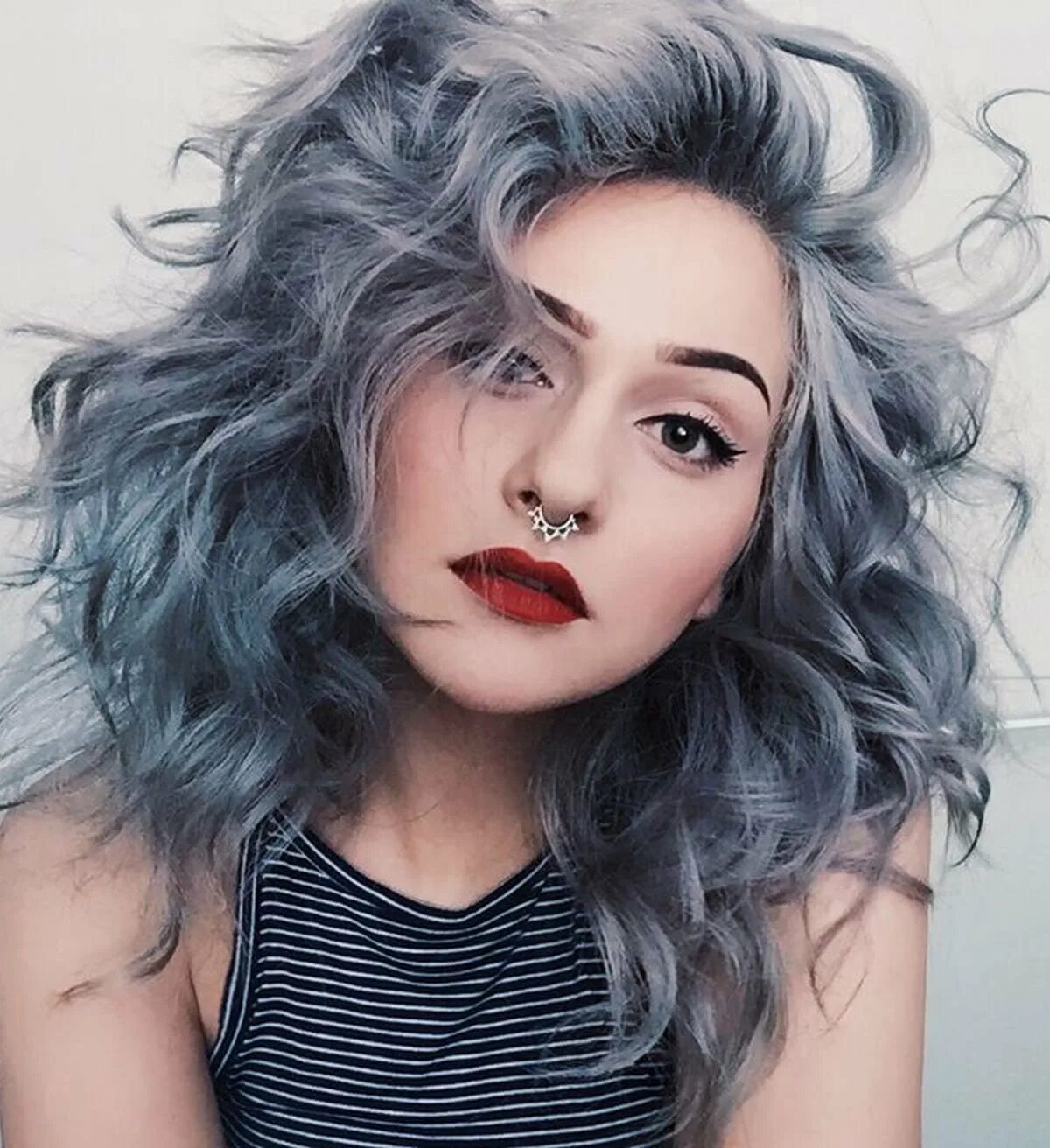 Gray hair. Грей хаир. manic panic пепельный. gray hair (серебристые оттенки волос). мишель олвера с серыми волосами.