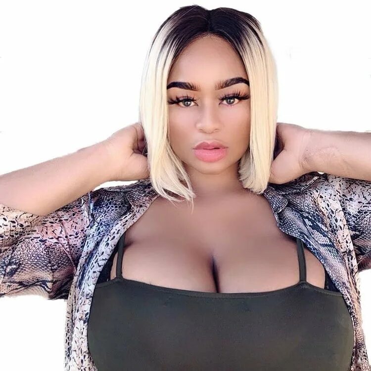 Плюс модель био. Kim manana. Модель kim manana. Kim manana. Kim manana age.