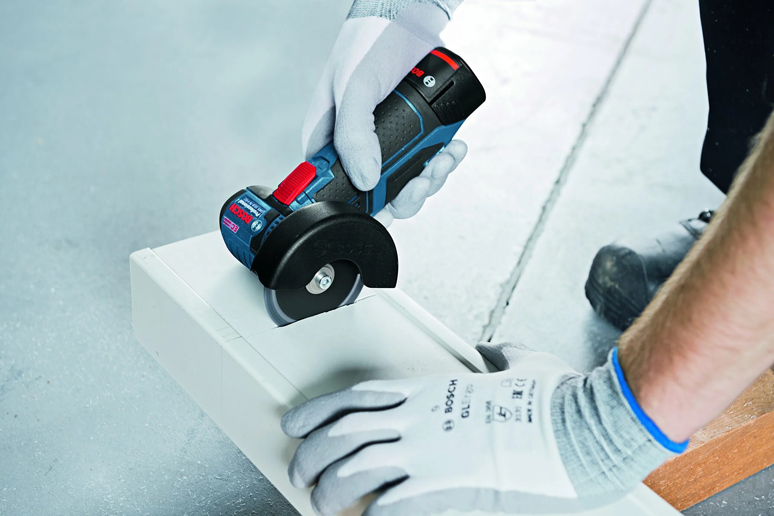 Bosch GWS 12v-76. GWS 12v-76. Шлифмашина угловая Bosch GWS 12v-76. GWS 12v-76 professional. Bosch solo 12v