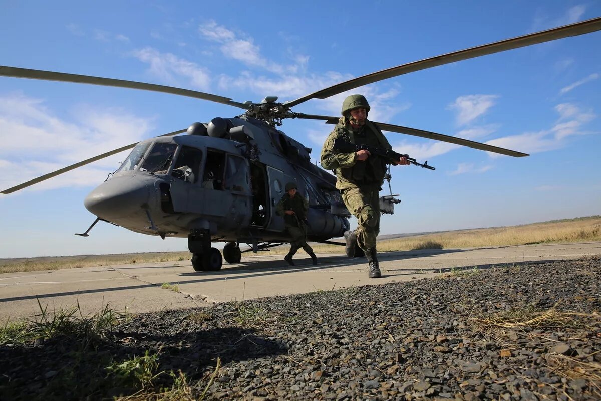 Южного военного. Кавказ 2019 учения. Вертолеты на Кавказ 2020. Вертолеты учения. Учения 2020 вертолеты.