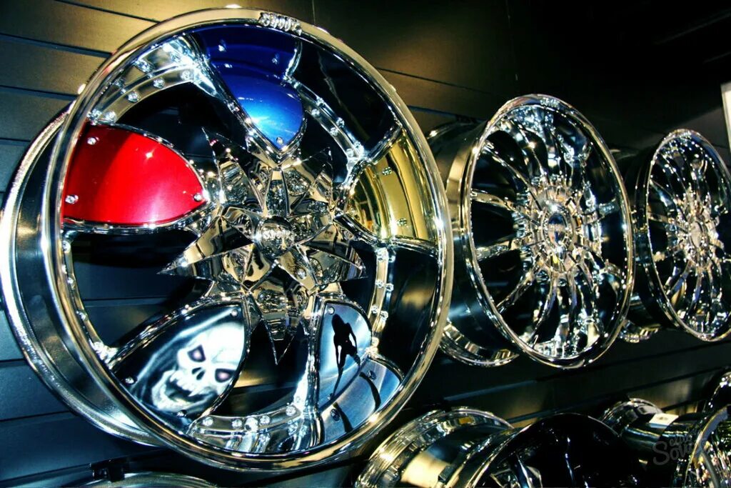 Avto com ru. Хромированные диски. Красивые колесные диски. Крутые диски на авто. Дорогие диски.