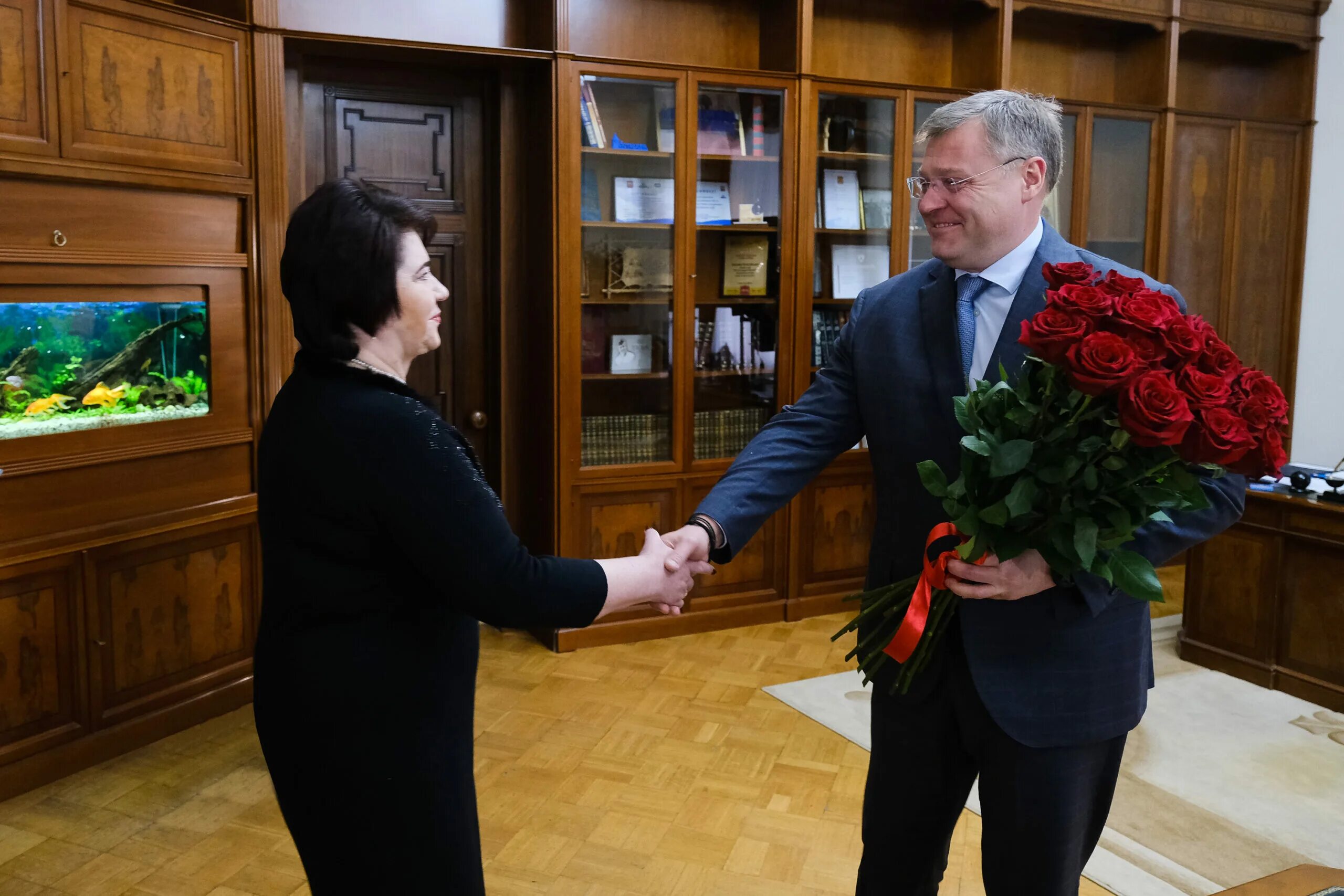 Сайт росреестра астрахань. Встреча с губернатором. Губернатор Астраханской области. Руководитель Роскадастра.