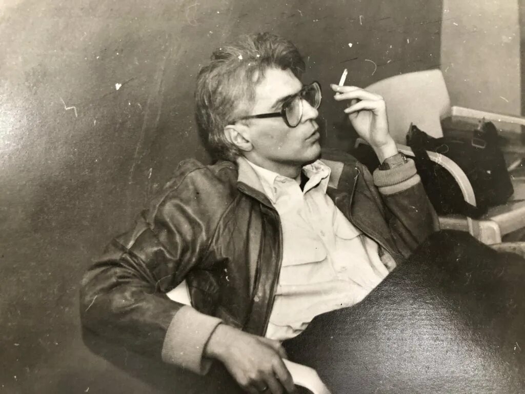 Мхт чехова 19. 14 режиссер. Режиссер кристоф лой фото. 14 режиссер. 14 режиссер.