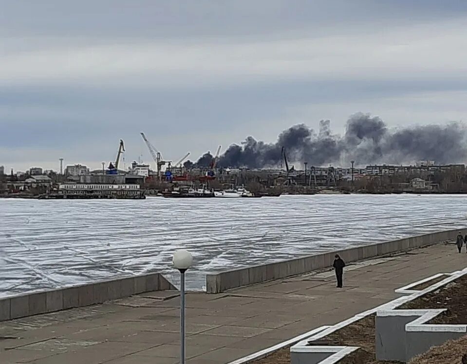 Карта округов архангельска. Архангельск на карте. Когда дадут горячую воду соломбале в архангельске. Когда дадут горячую воду соломбале в архангельске. Стрежевой деревяшки.