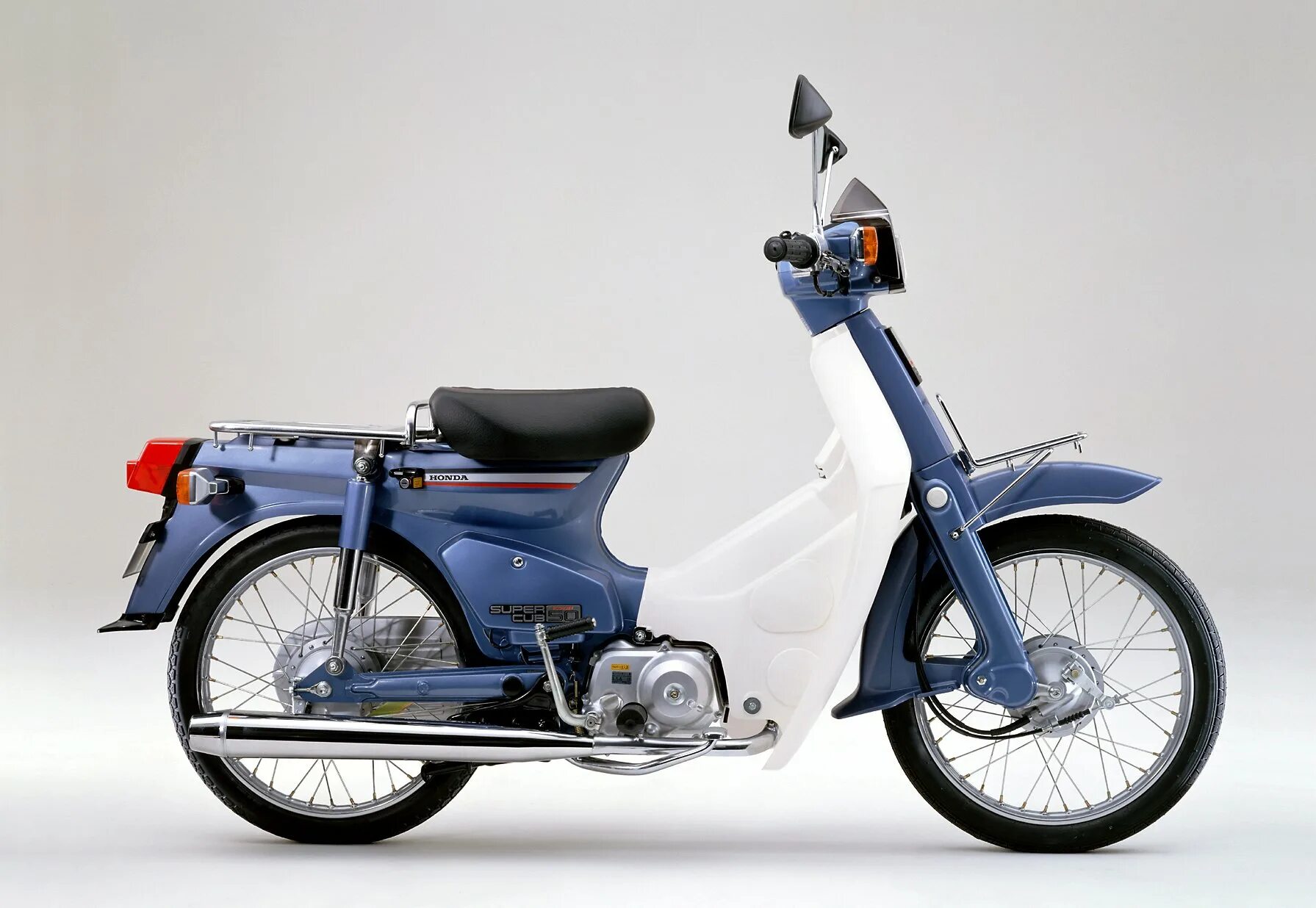 Хонда 50 кубов купить. Honda super Cub 50. Honda super Cub c50. Honda Cub 50. Honda super Cub 50cc.