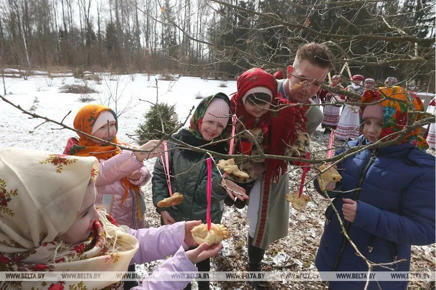 Какого числа праздник сороки в 2024. Встреча весны сороки праздник. Белорусский праздник сороки. Праздник второй встречи весны сороки. Сороки (праздник) фото.