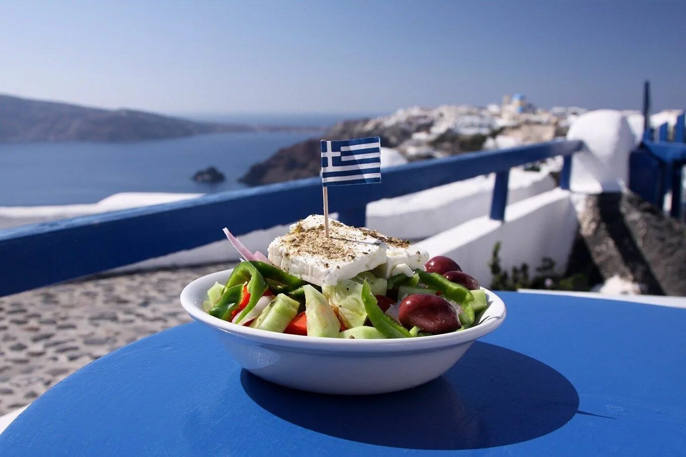 Акрополь спарты. Остров сими родос. Средиземноморская кухня. Greek good. Греческие блюда названия.
