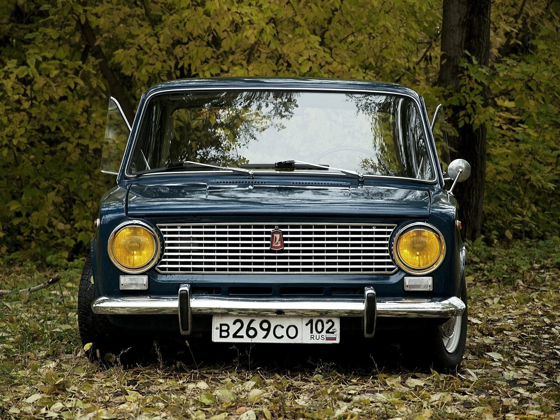 Жигули ваз 0 4. Ваз 2101. жигули 2101. копейка ваз 2101. копейка ваз 2101 жигули.