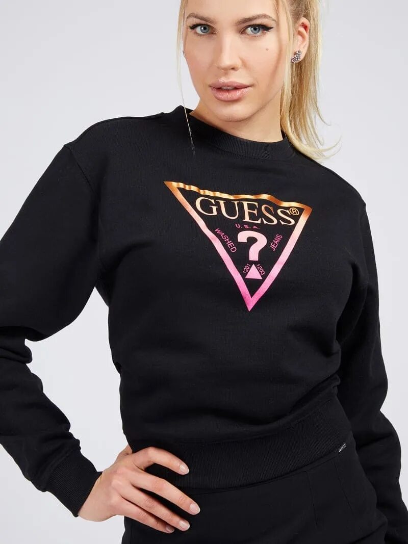 Треугольная кофта. Свитшот Гесс guess женская. Guess iconic свитшот. Толстовка Гуес женский. Свитшот Гуес женский.