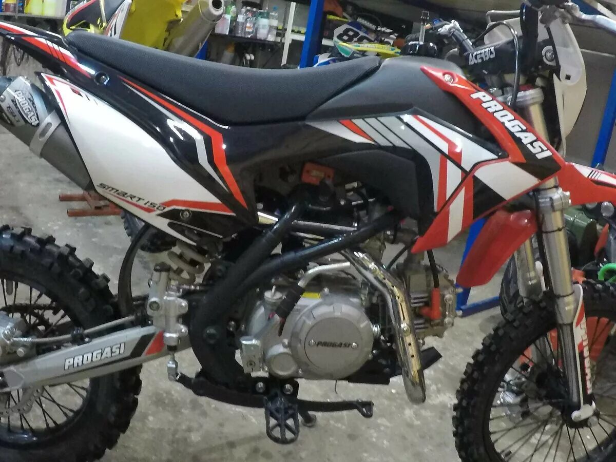 Progasi smart max 150 питбайк. Наклейки на питбайк progasi smart 150. Progasi smart 125 и 150. Мотоцикл progasi super max 250. Smart 150.