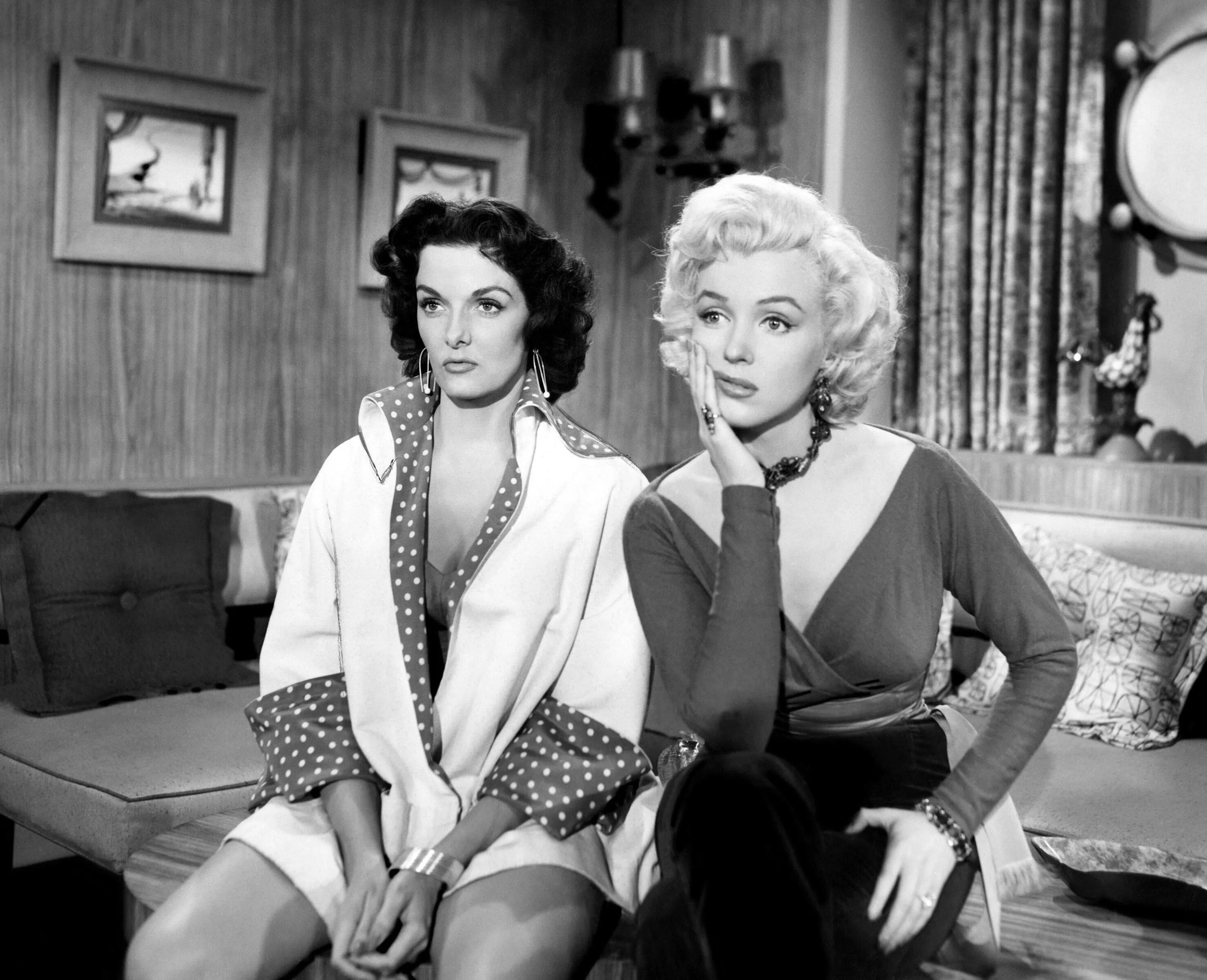 Мэрилин Монро и Джейн Рассел. Джейн Рассел джентльмены предпочитают блондинок. Jane Russell 1953. Про вторых жен