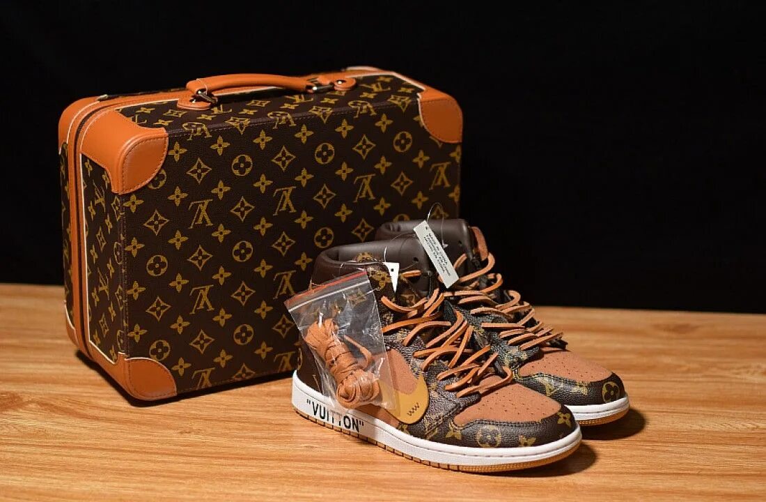 Jordan 1 Louis Vuitton. Найк Луи Виттон кроссовки. Nike Air Jordan 1 Louis Vuitton. Кроссовки найк луи виттон